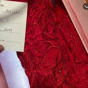 Size 0 red prom dress